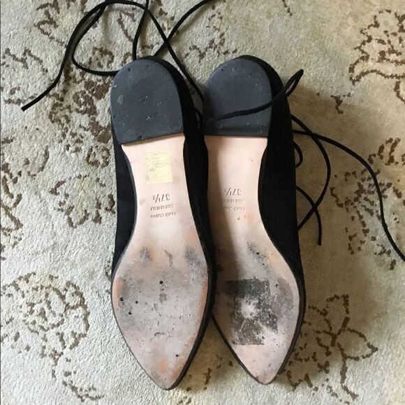 Suede shoes. - Picture 3 of 4